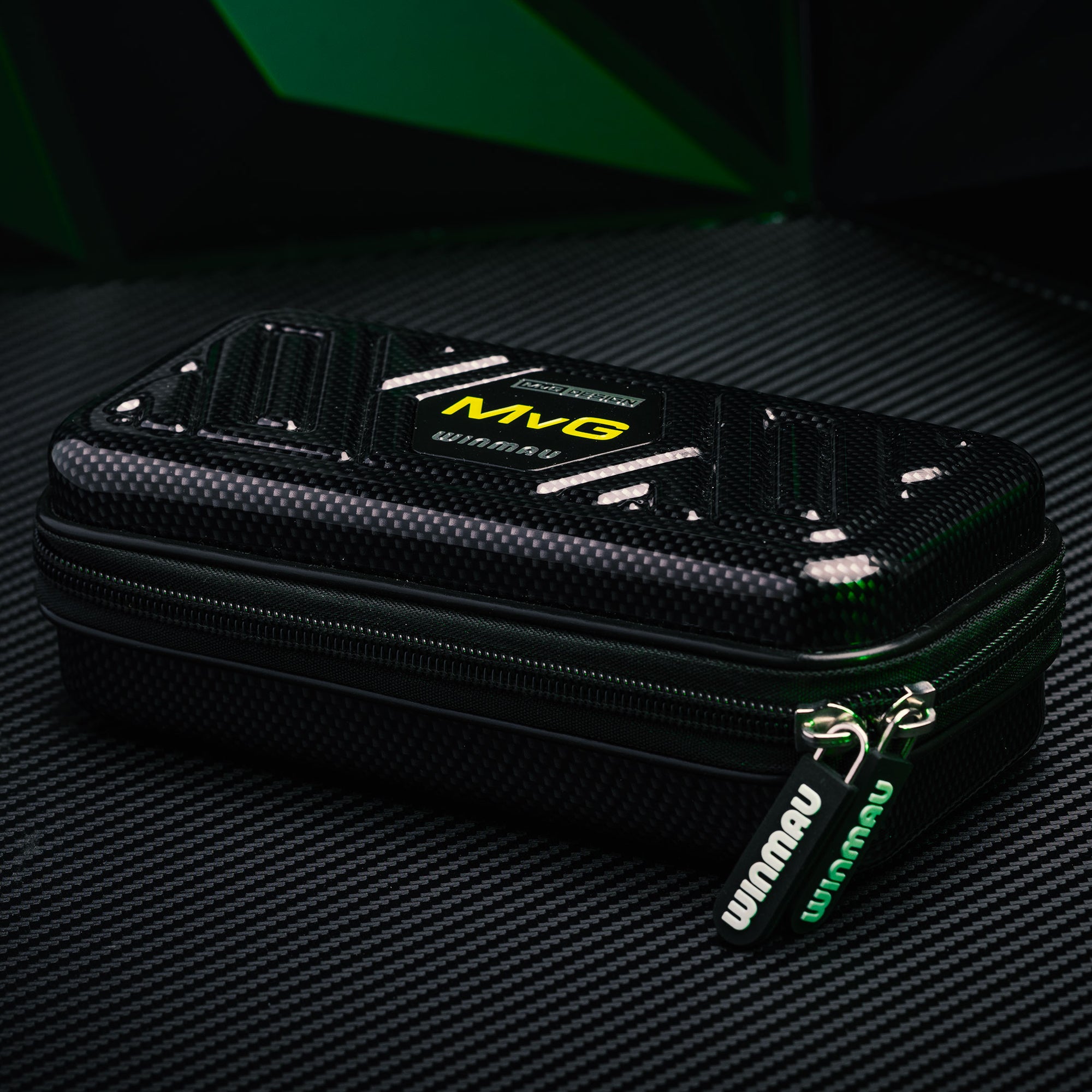 Winmau Armor MvG Design G1 Dart Wallet - Black & Green