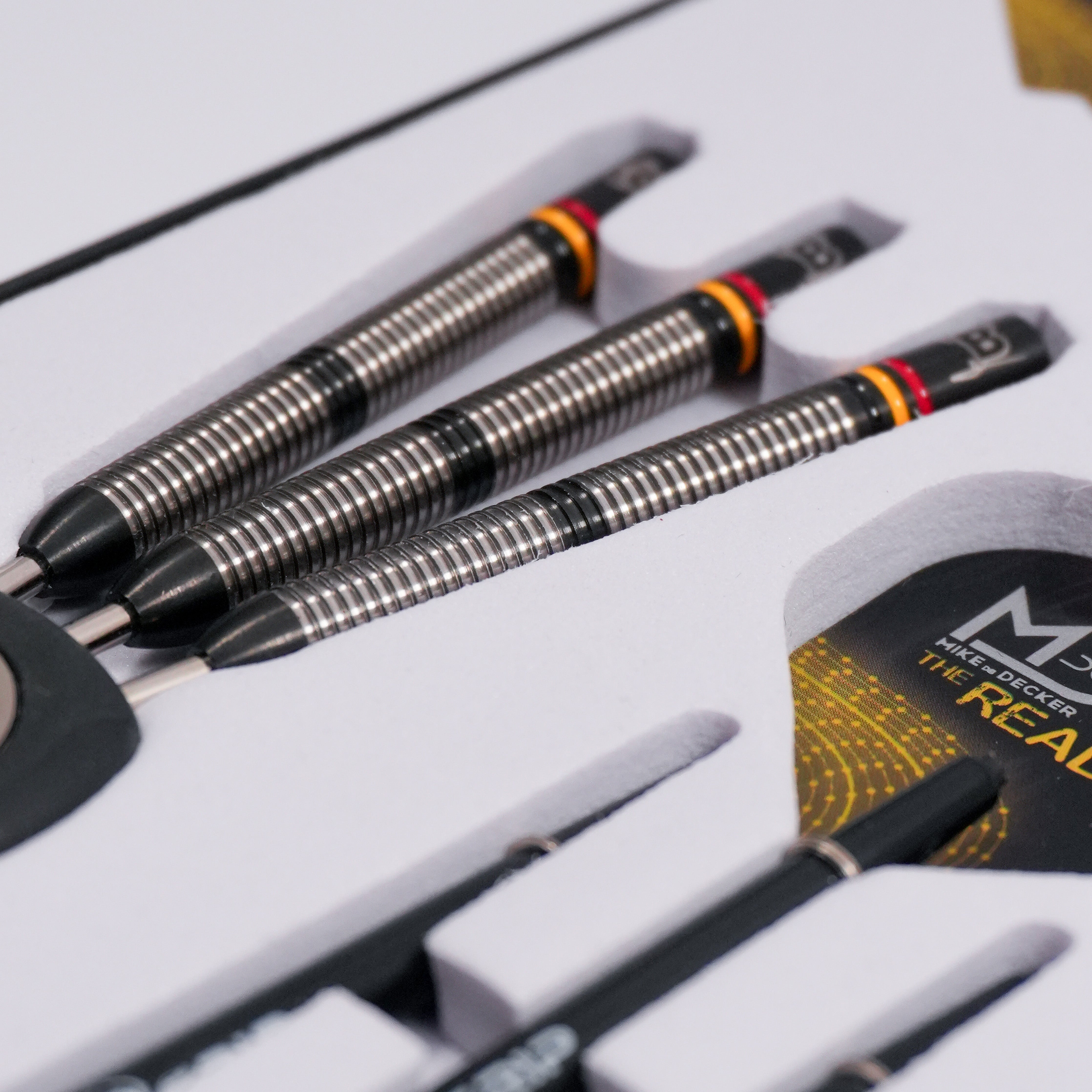 BULL'S Mike de Decker Black Edition Steel Tip Darts - 90% Tungsten - 22g 24g 26g