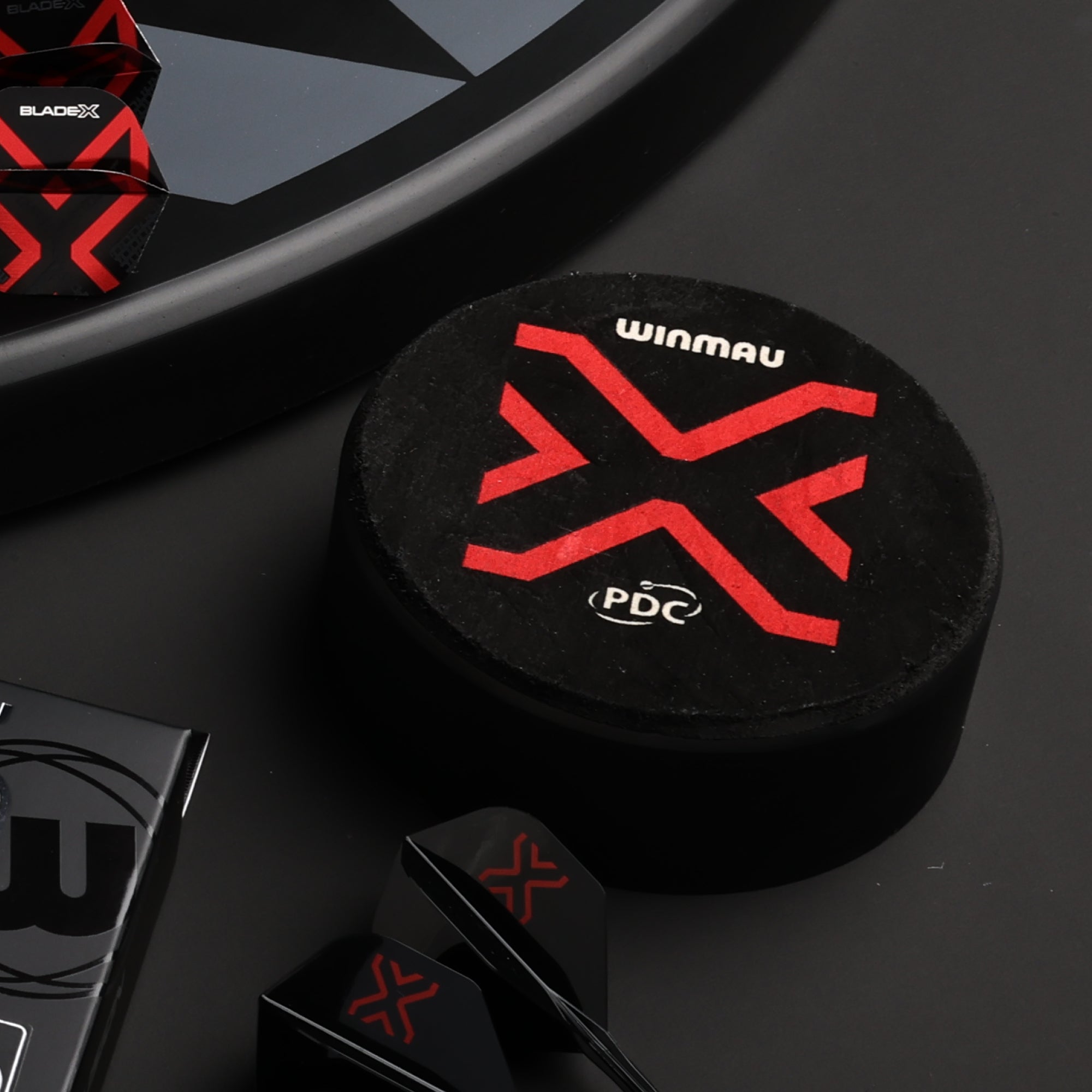 Winmau Blade X - Dart Dock